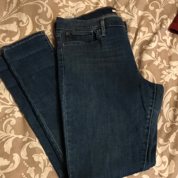 LEVIS SLIMMING SKINNY JEANS - Picture 7 of 10